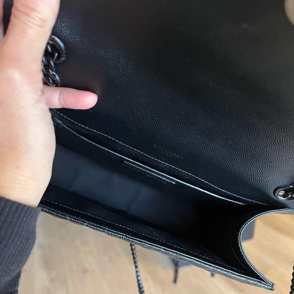 SOLD - Authentic BLACK Envelope Triquilt Medium YSL Shoulder Bag in Leather - Picture 11 of 11